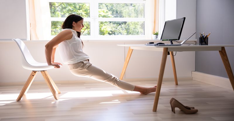 Professional Virtual Networking Event: Desk Exercises