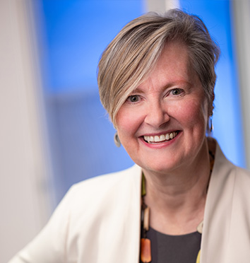 Anne Macdonald, FCPA, FCA Anne Macdonald