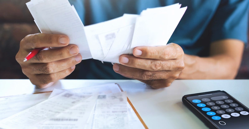 How-to-stop-living-paycheque-to-paycheque How-to-stop-living-paycheque-to-paycheque