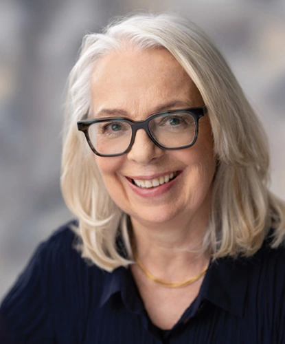 Teresa-Conway_415x500