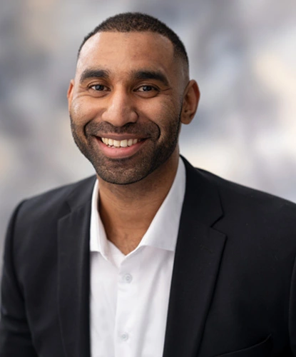 Henry-Flowers_MR_2026_415x500